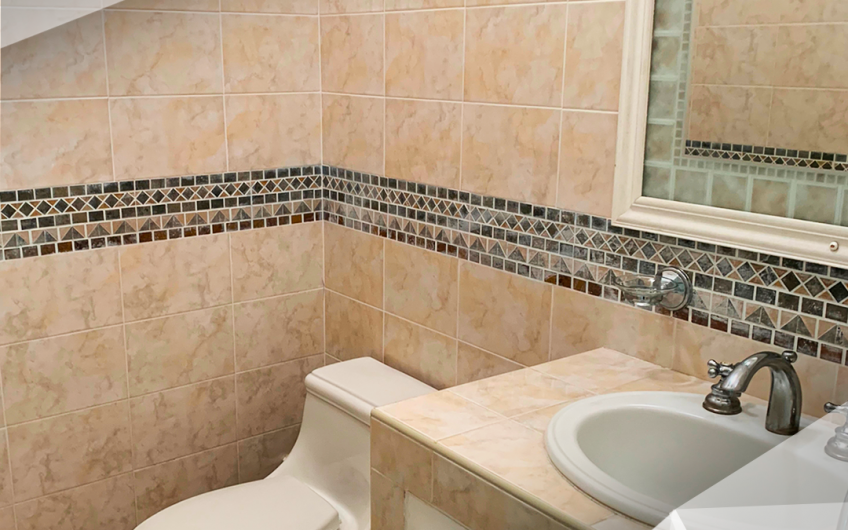 CASA EN VENTA – RENTA EN JURIQUILLA