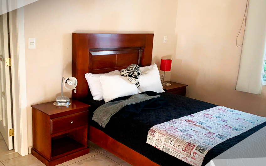 CASA EN VENTA – RENTA EN JURIQUILLA