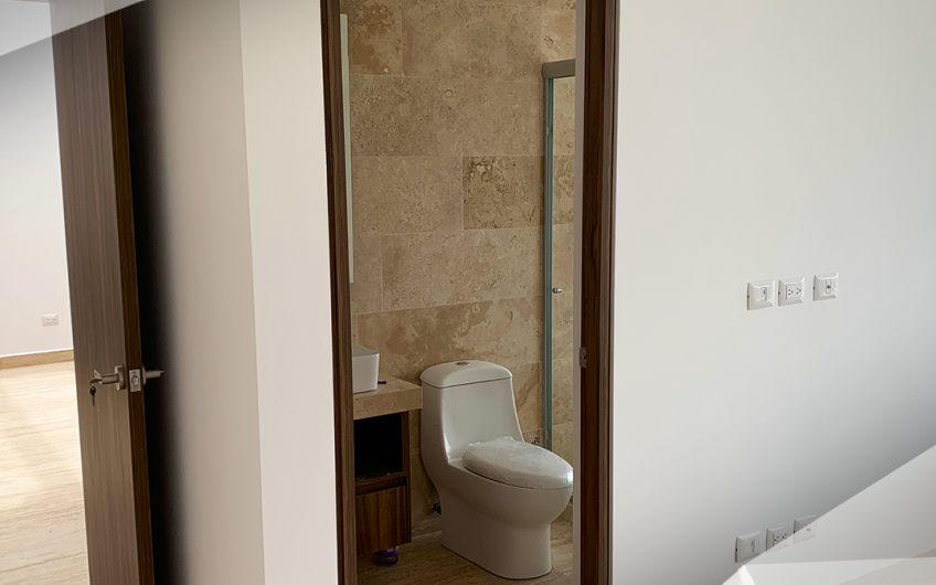 CASA EN VENTA  ZIBATÁ