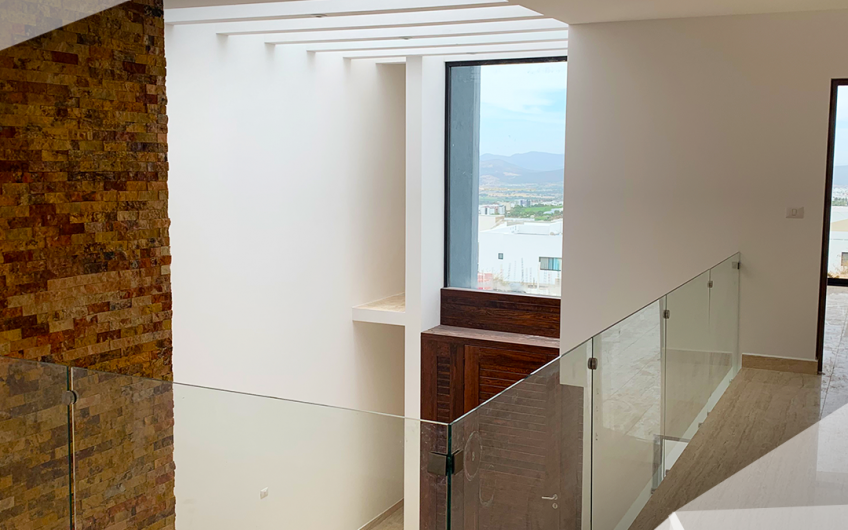 CASA EN VENTA  ZIBATÁ