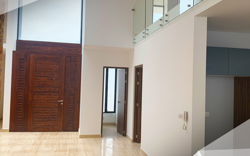 CASA EN VENTA  ZIBATÁ