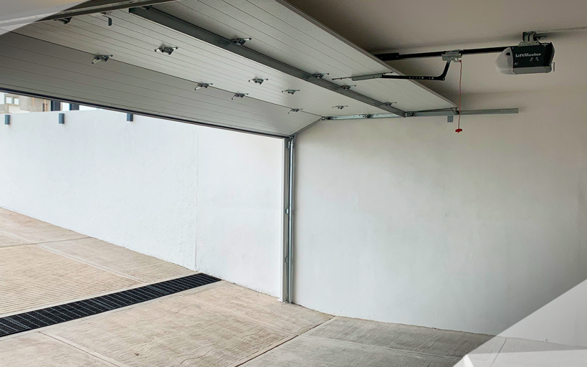 CASA EN VENTA  ZIBATÁ